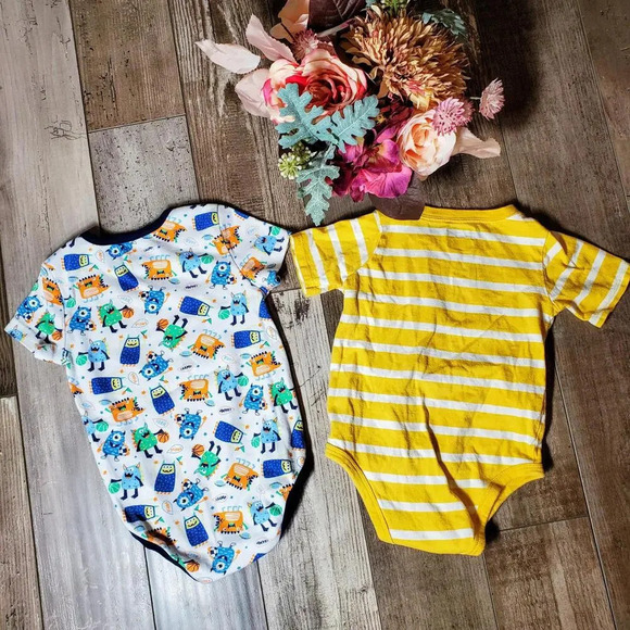 Toddler Boy Casual Bodysuit Top Bundle Size 24m NWOT - Picture 3 of 15